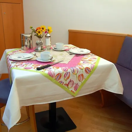 Pension Zur Post Bad Blumau