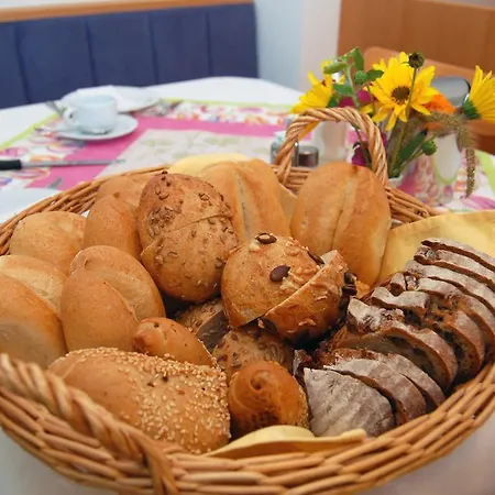 Pension Zur Post Quarto em Acomodações Particulares *